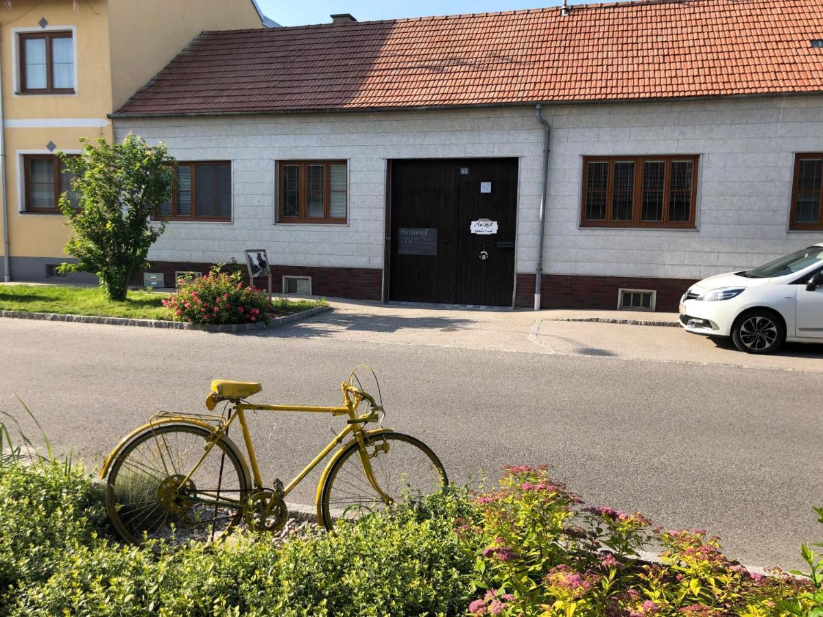 Auszeit; Gaestehaus & Mehr Kollersdorf Экстерьер фото