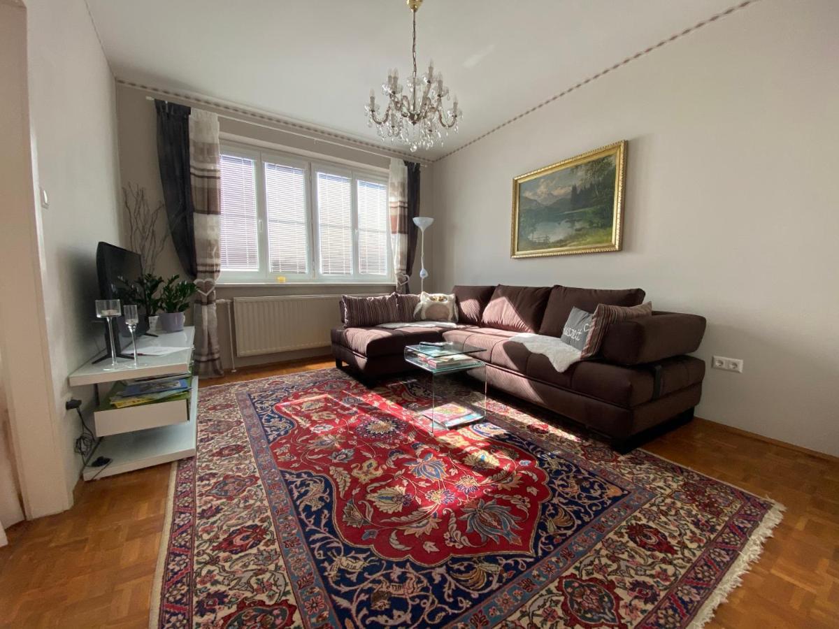 Auszeit; Gaestehaus & Mehr Kollersdorf Экстерьер фото